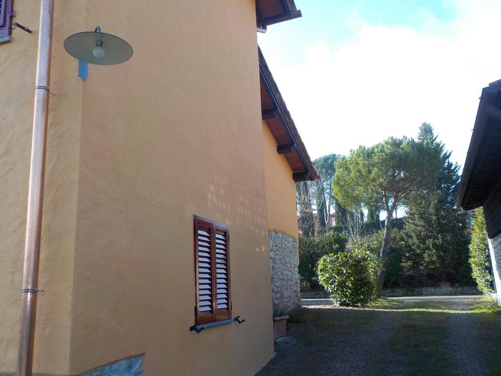 Agriturismo La Querce Rignano sullʼArno Rum bild